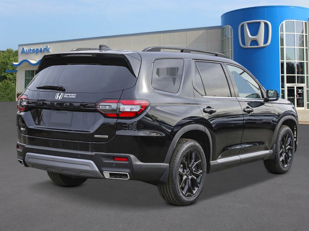 2025 Honda Pilot Touring photo 4