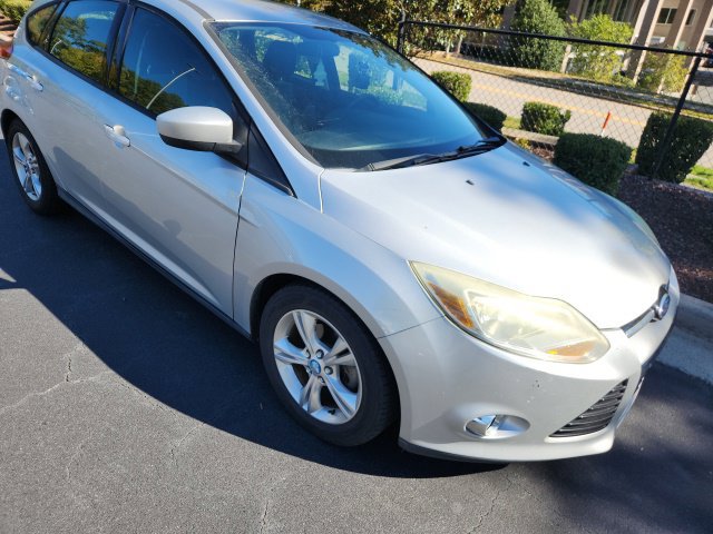 Used 2012 Ford Focus SE Hatchback