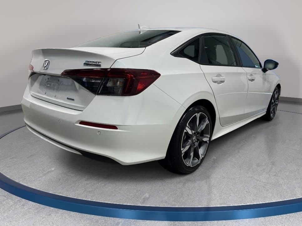 2025 Honda Civic Sport Touring - Photo 5