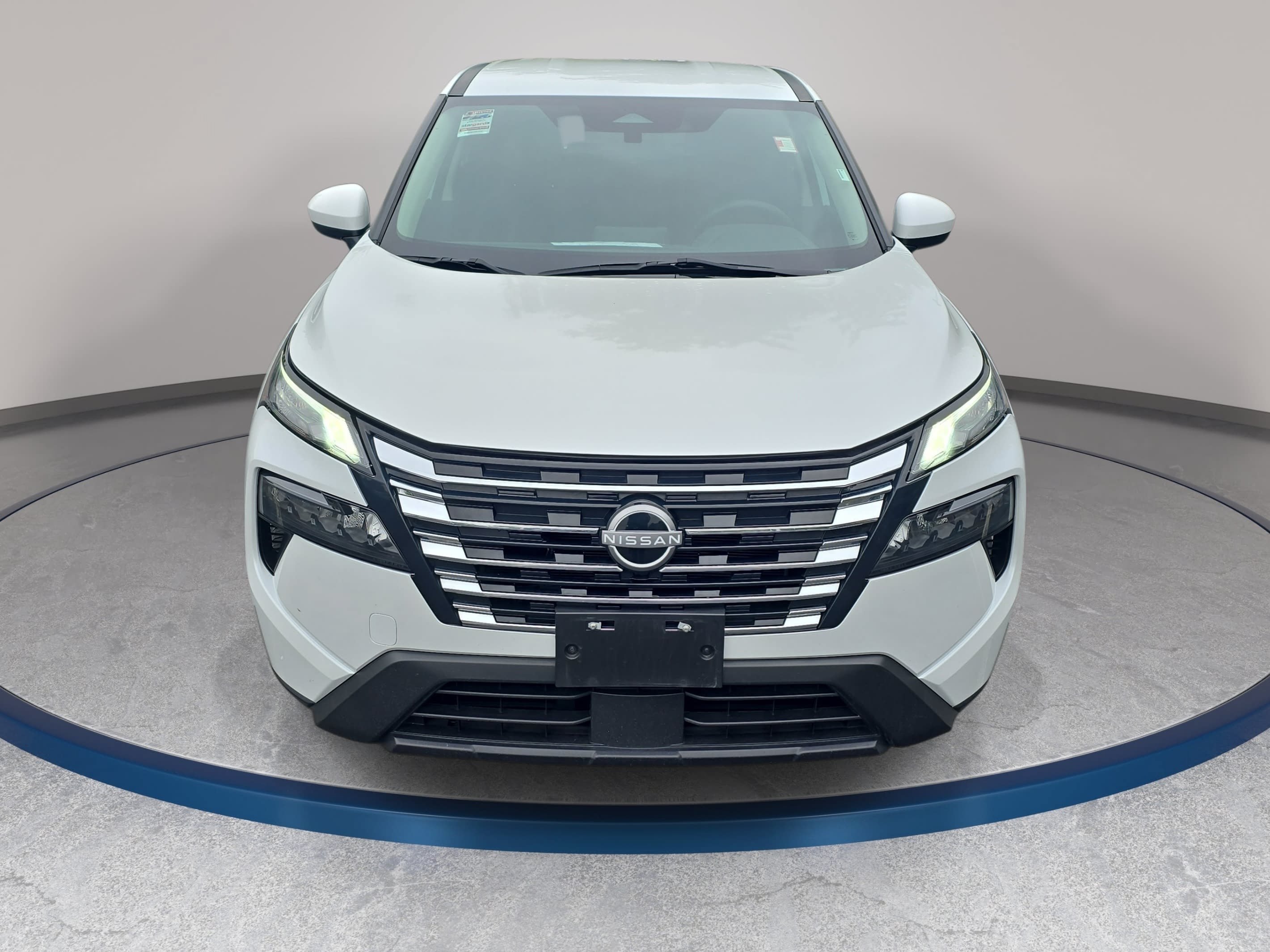 Used 2024 Nissan Rogue SV SUV