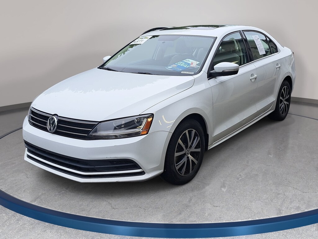Used 2017 Volkswagen Jetta 1.4T SE Sedan