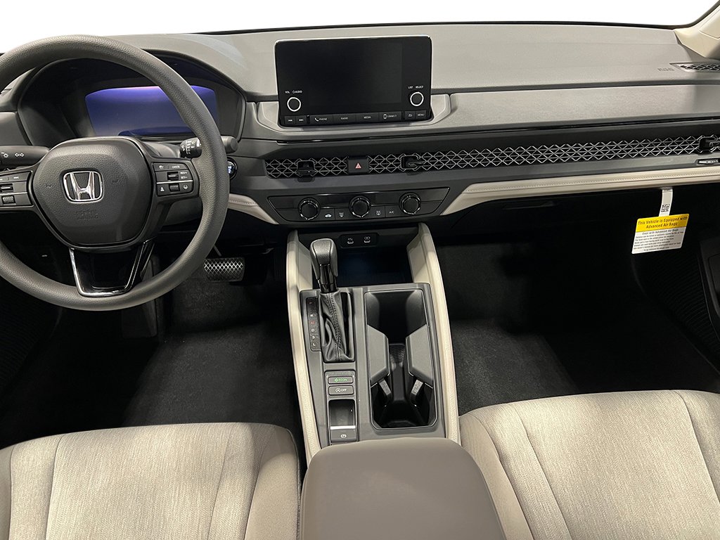 2025 Honda Accord LX - Photo 16