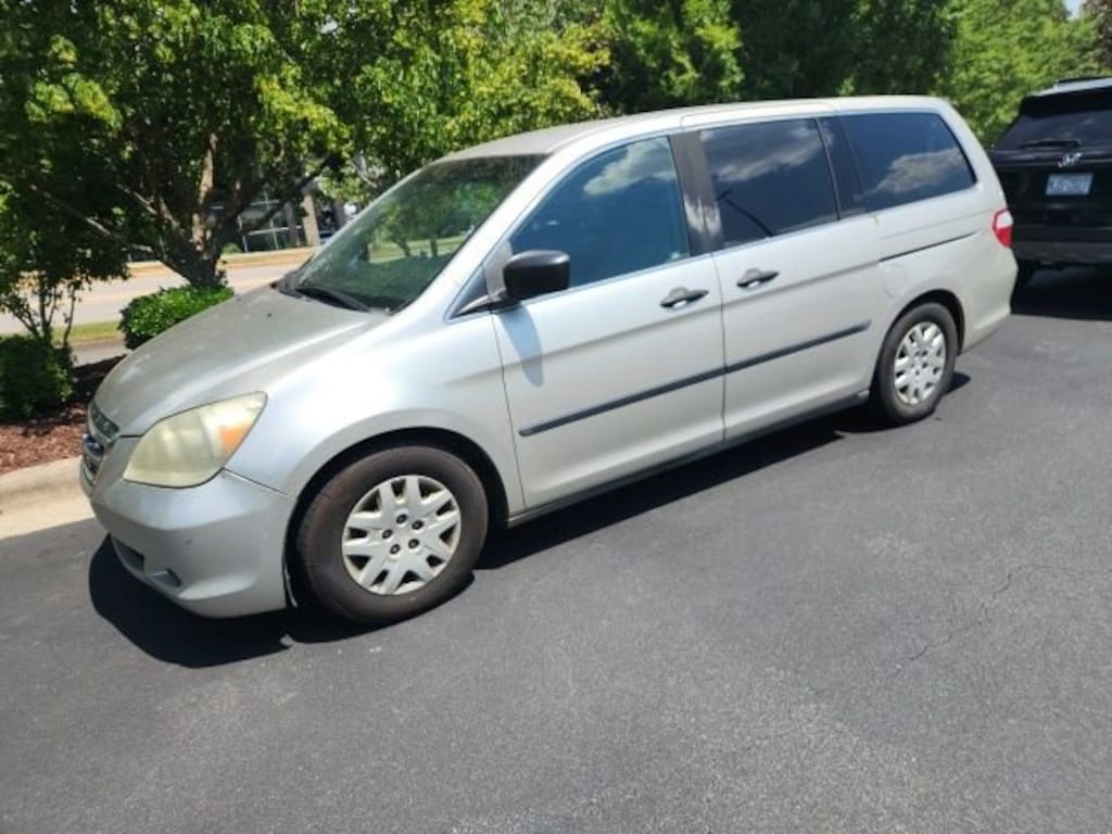 Used 2006 Honda Odyssey LX Van