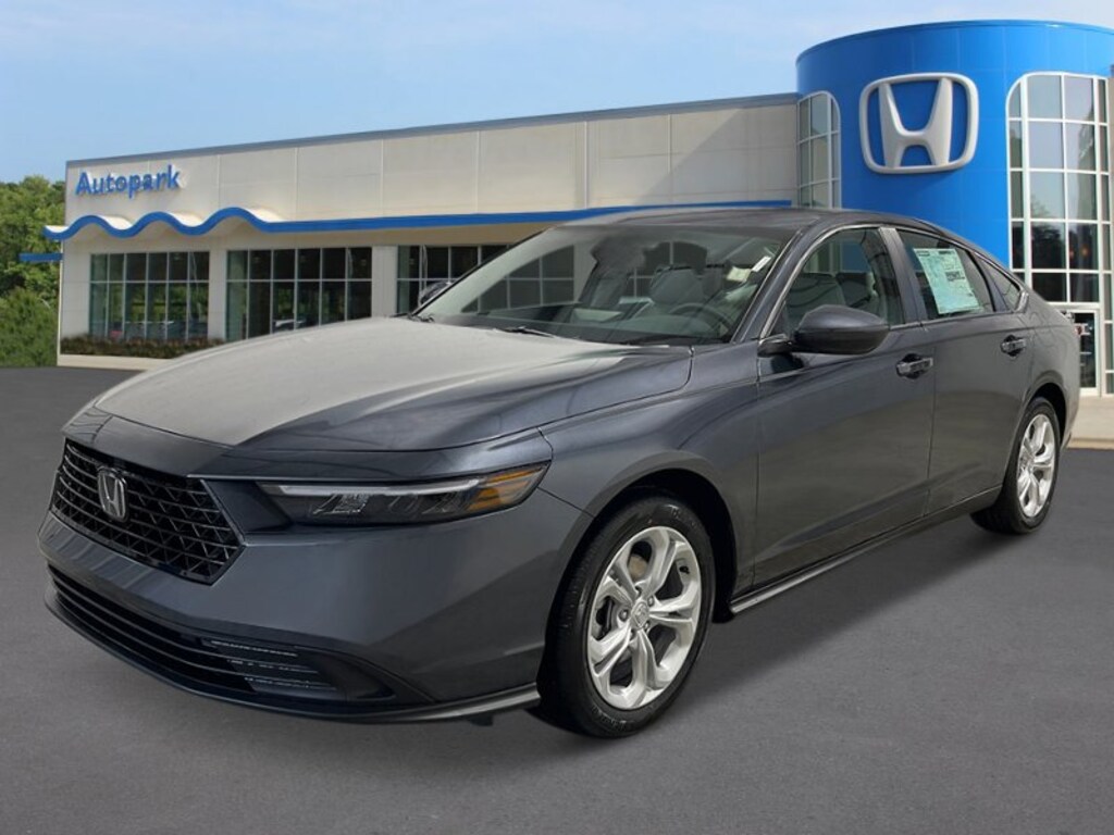 New 2025 Honda Accord LX Sedan