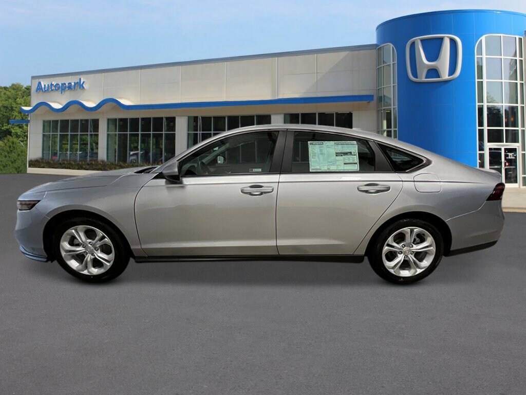 New 2025 Honda Accord LX Sedan