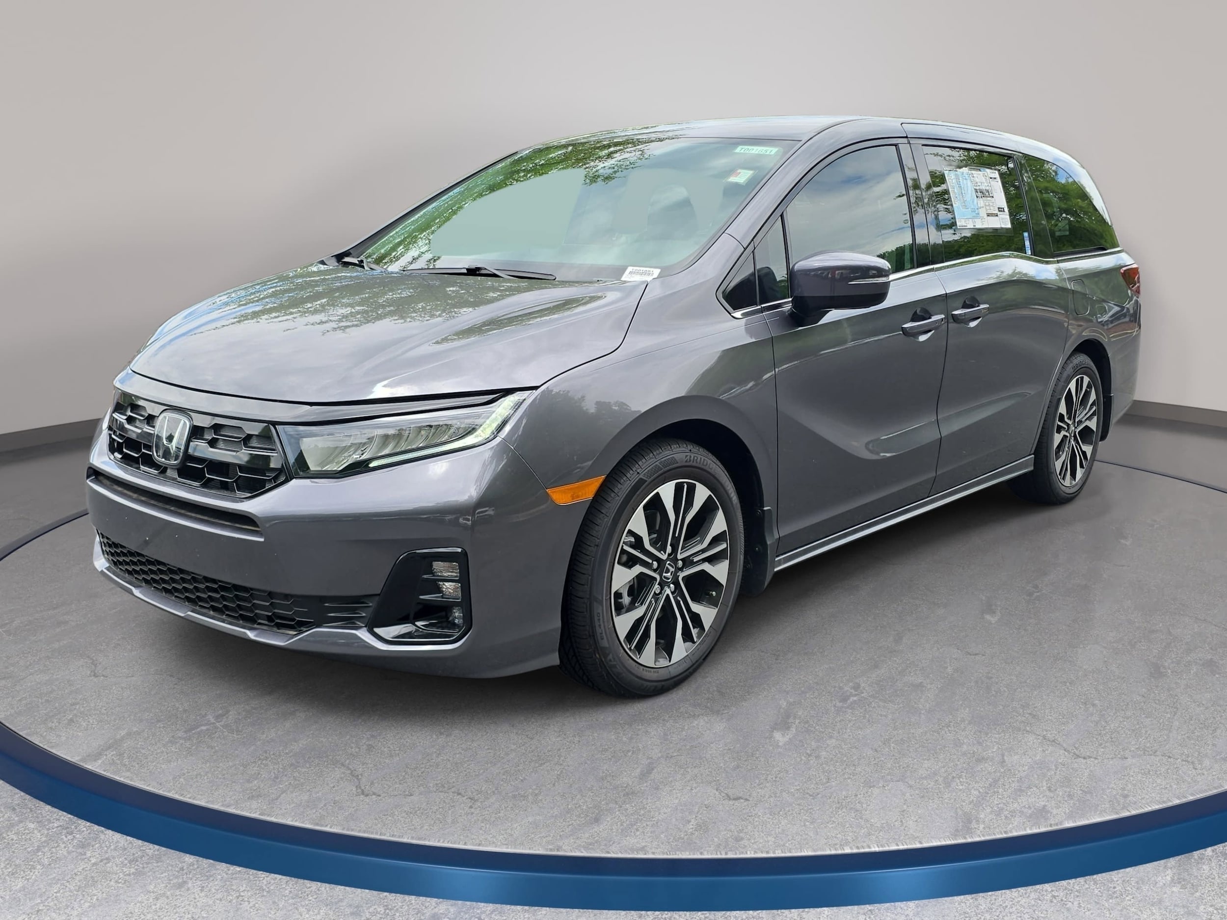 2026 Honda Odyssey Elite's photo