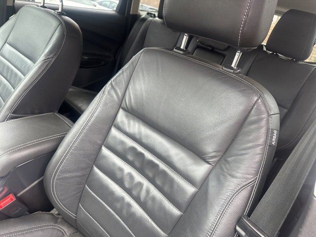 2015 Ford Escape Titanium photo 4