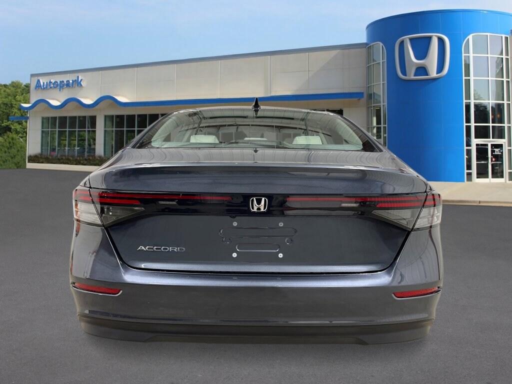 New 2025 Honda Accord SE Sedan