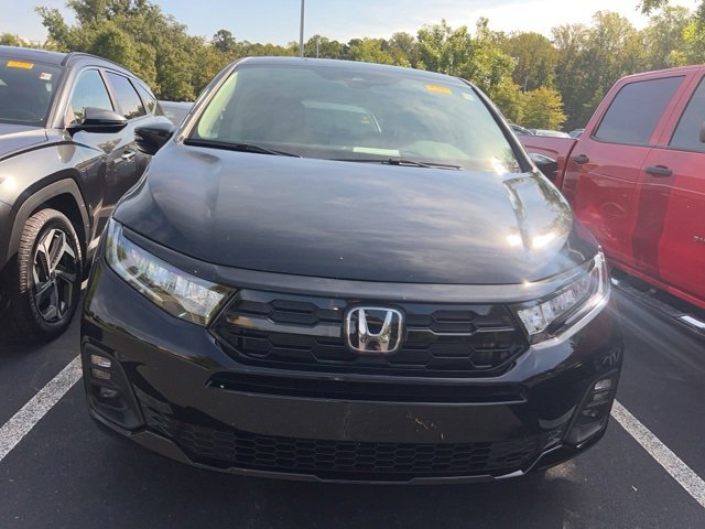 2025 Honda Odyssey Touring photo 2