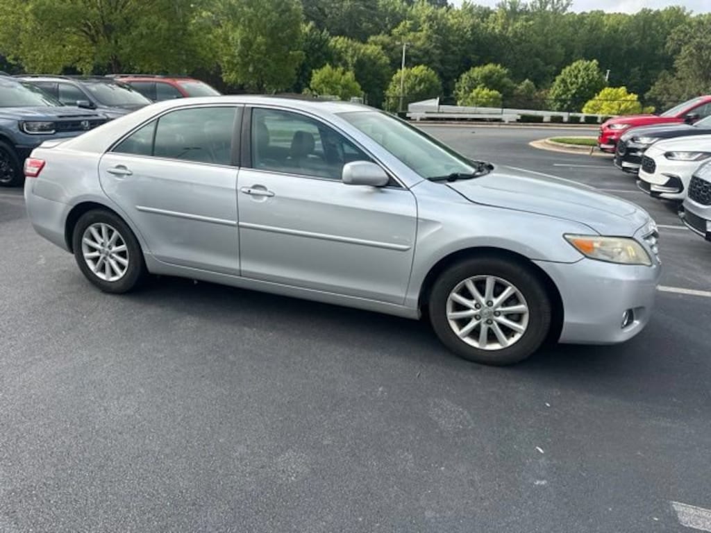 Used 2011 Toyota Camry XLE Sedan