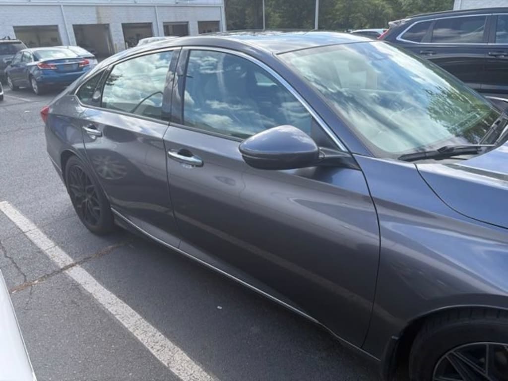 Used 2018 Honda Accord Touring 1.5T Sedan