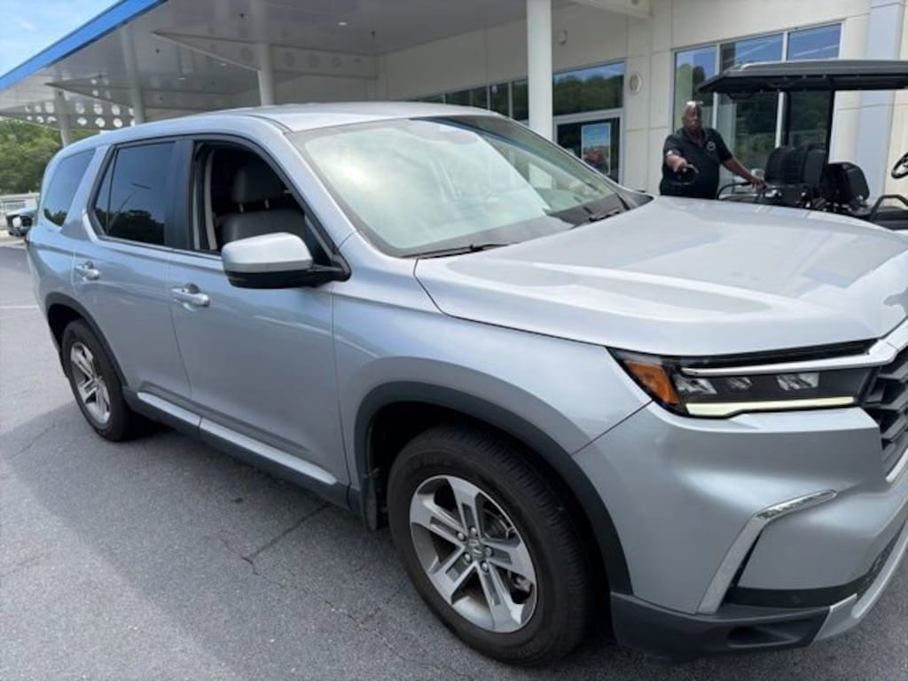 Used 2025 Honda Pilot EX-L SUV