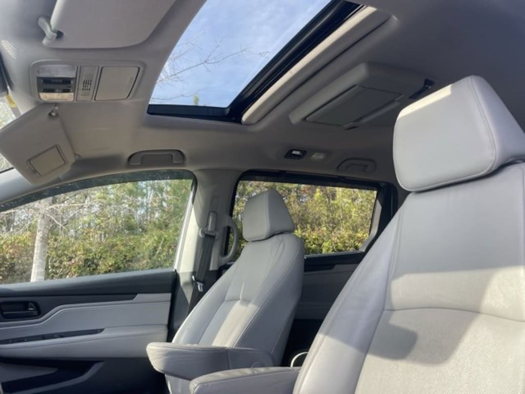 Used 2019 Honda Odyssey EX-L Van