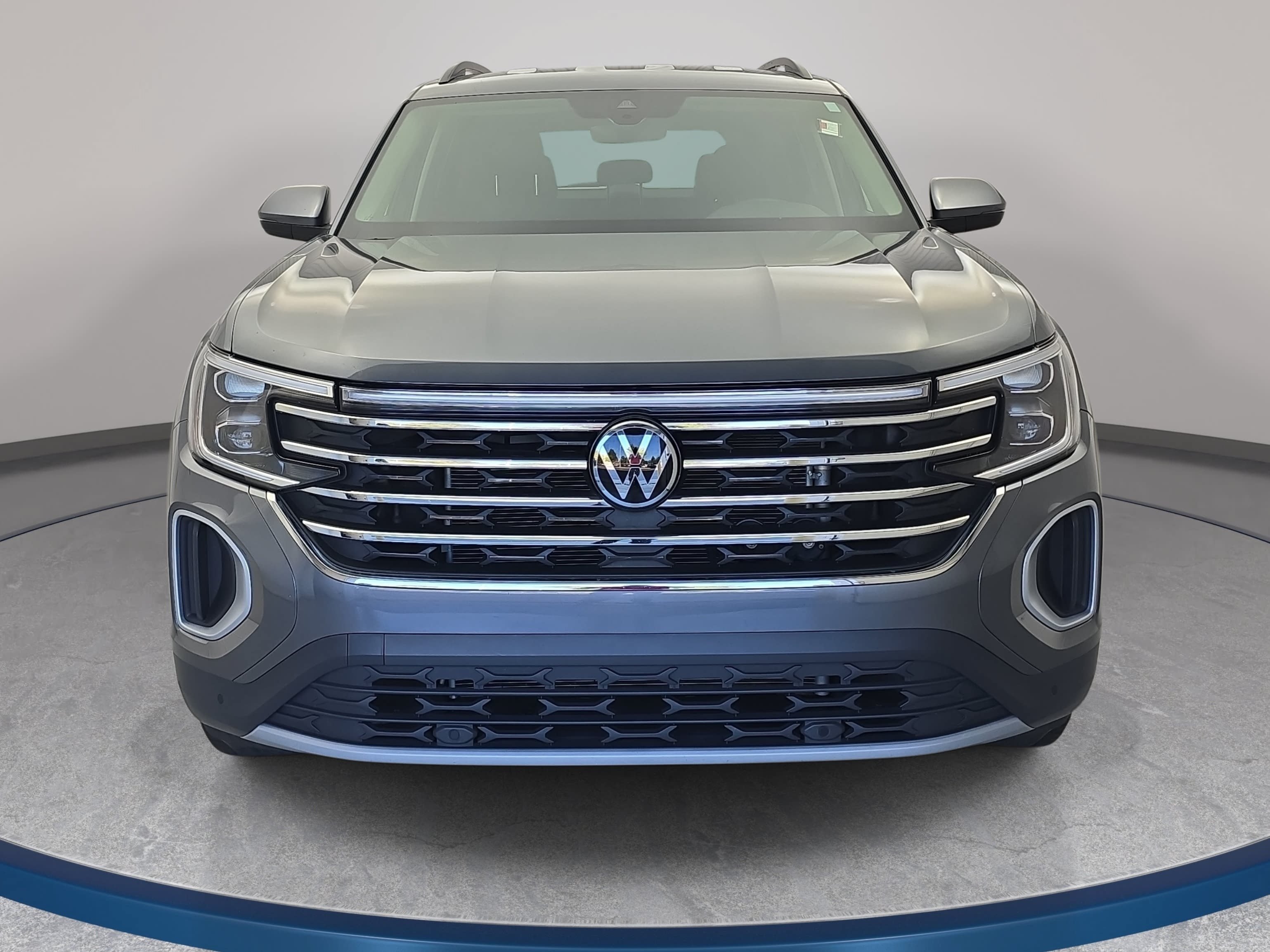 Used 2025 Volkswagen Atlas 2.0T SE with Technology SUV