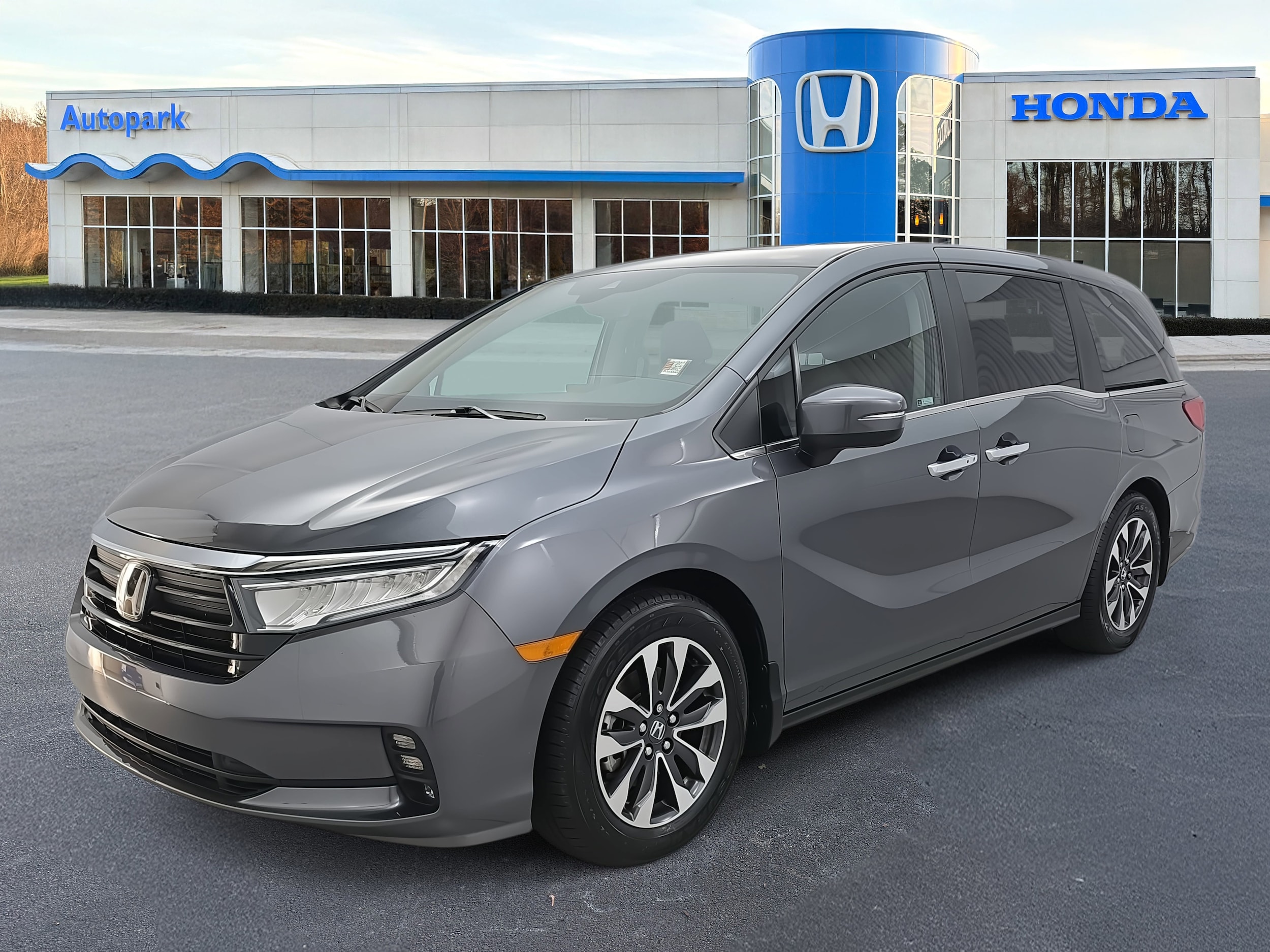 2024 Honda Odyssey EX-L's photo