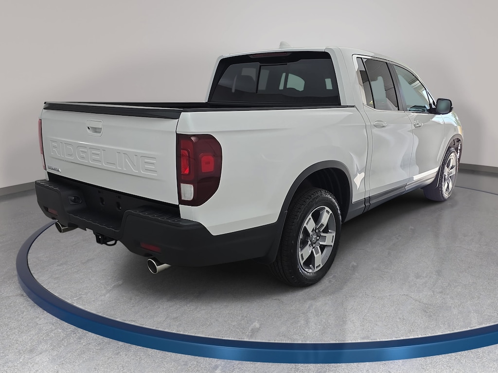 New 2026 Honda Ridgeline RTL Truck Crew Cab