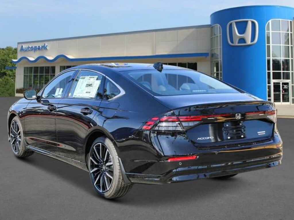 Used 2024 Honda Accord Hybrid Touring Sedan
