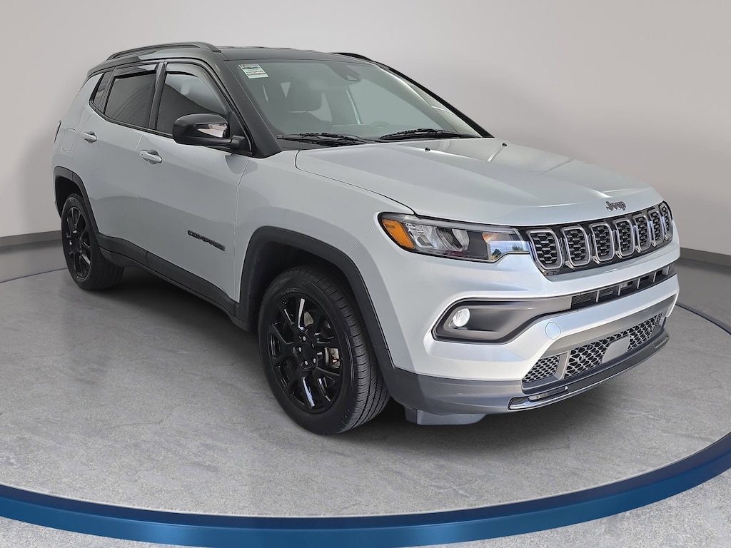 Used 2024 Jeep Compass Latitude SUV