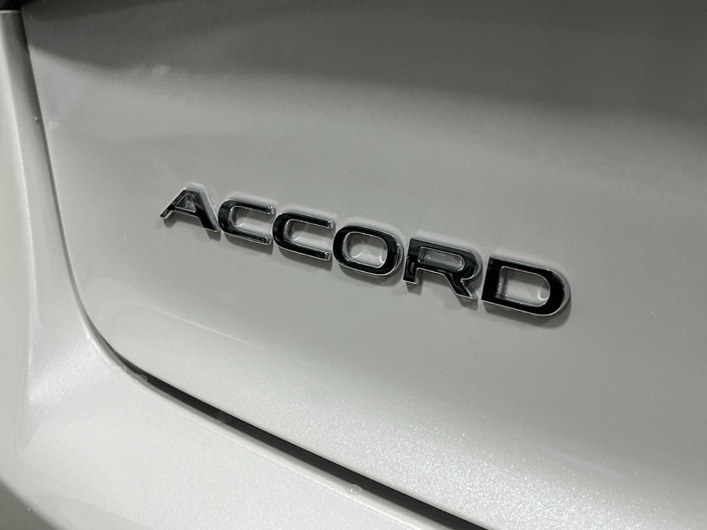 2025 Honda Accord SE - Photo 6