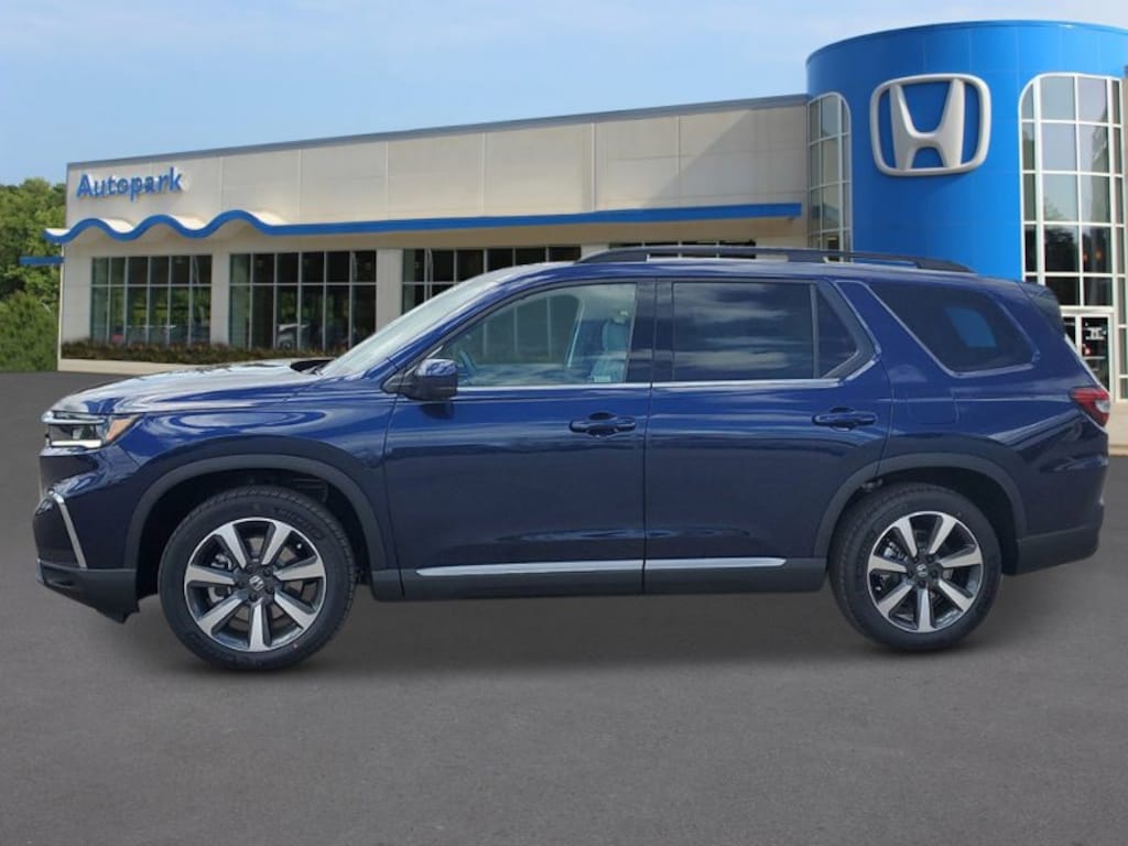 New 2025 Honda Pilot Touring SUV