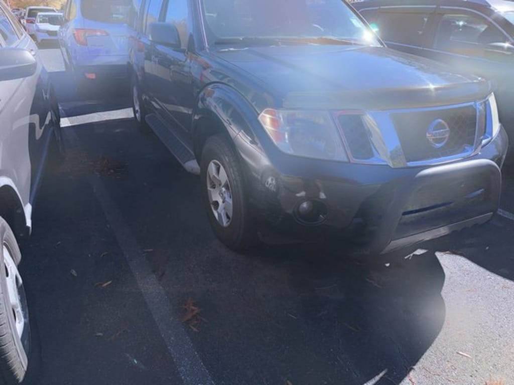 Used 2011 Nissan Pathfinder S SUV
