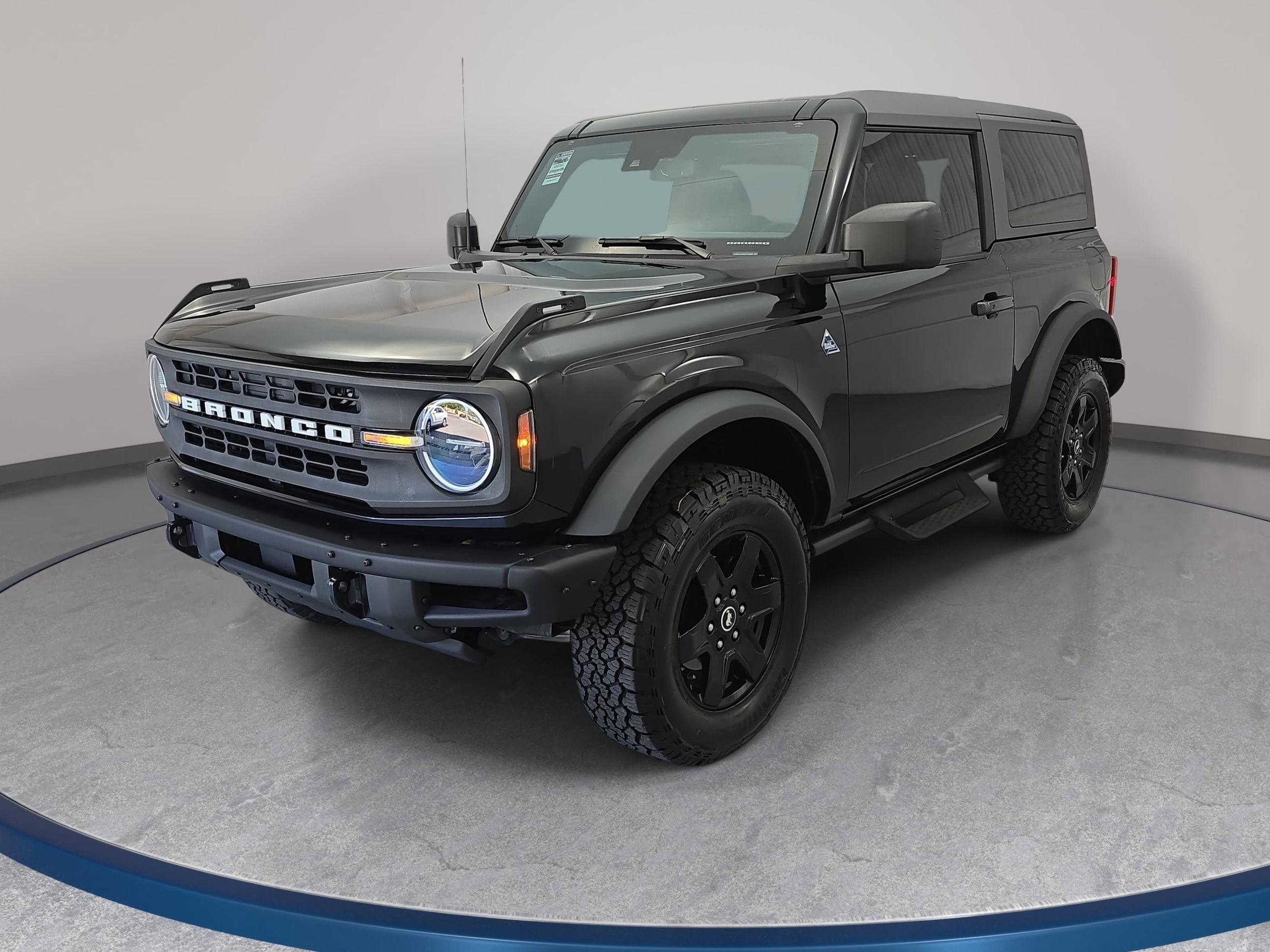 2024 Ford Bronco Black Diamond Mid (322A) 4x4's photo