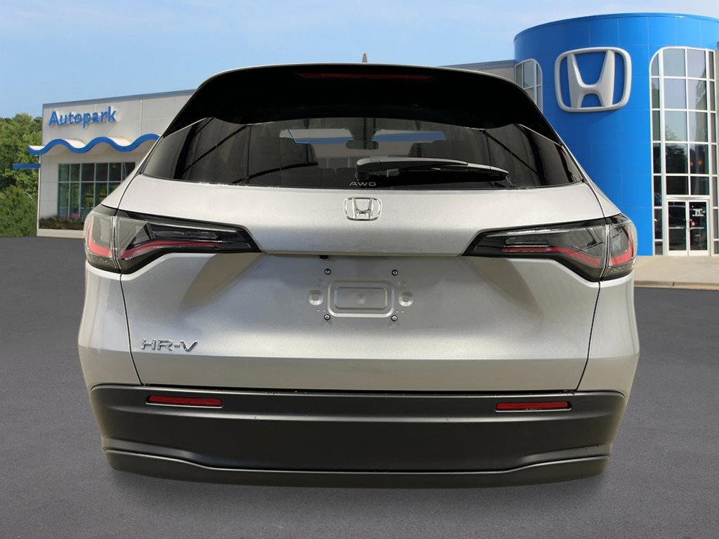 2026 Honda HR-V LX photo 4