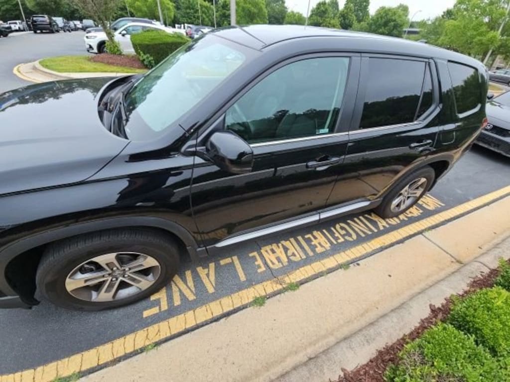 Used 2023 Honda Pilot EX-L 7 Passenger SUV