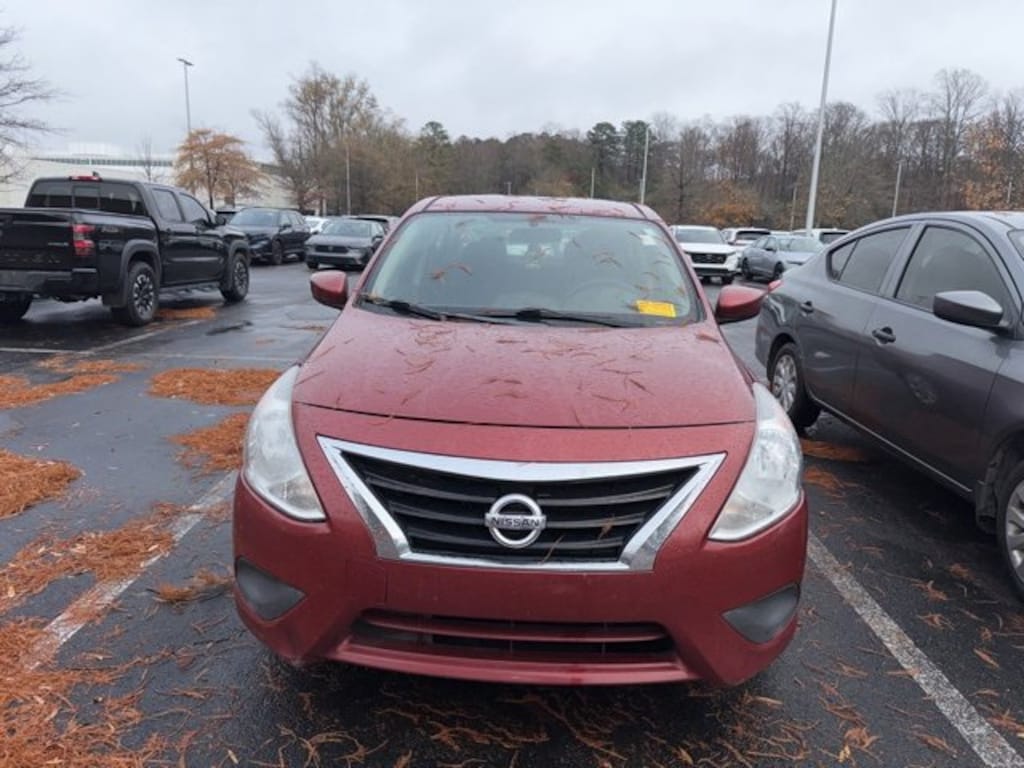 Used 2017 Nissan Versa SV Sedan