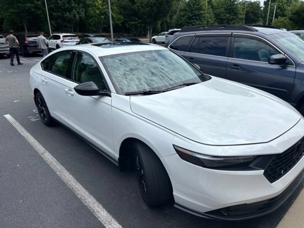 Used 2025 Honda Accord SE Sedan