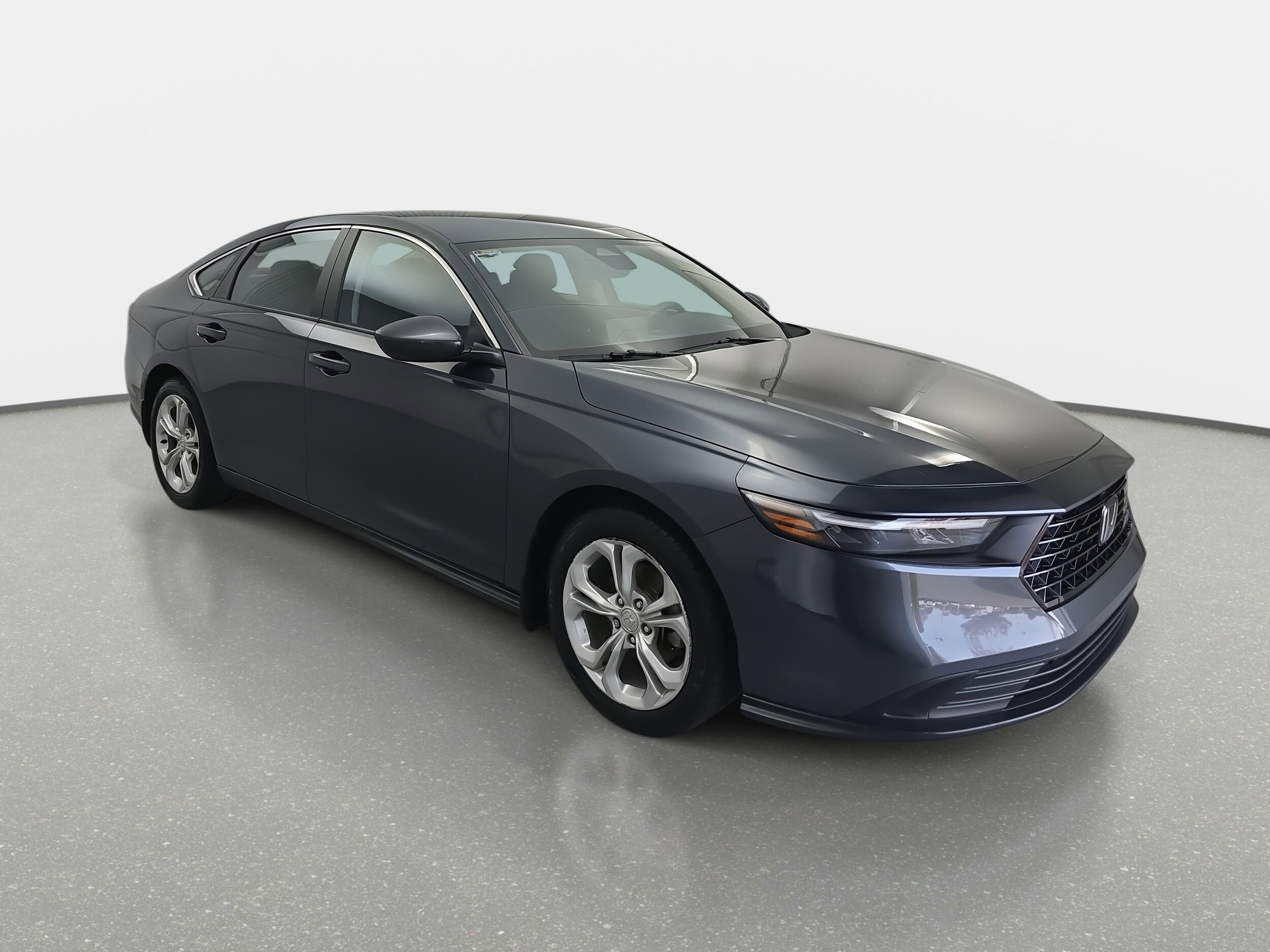 2023 Honda Accord LX photo 3