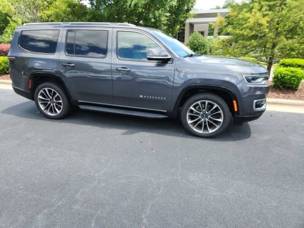 Used 2022 Jeep Wagoneer Series II SUV