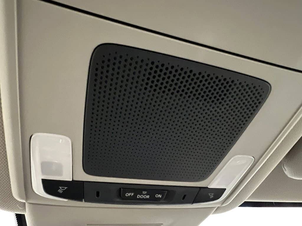 2025 Honda CR-V LX - Photo 20