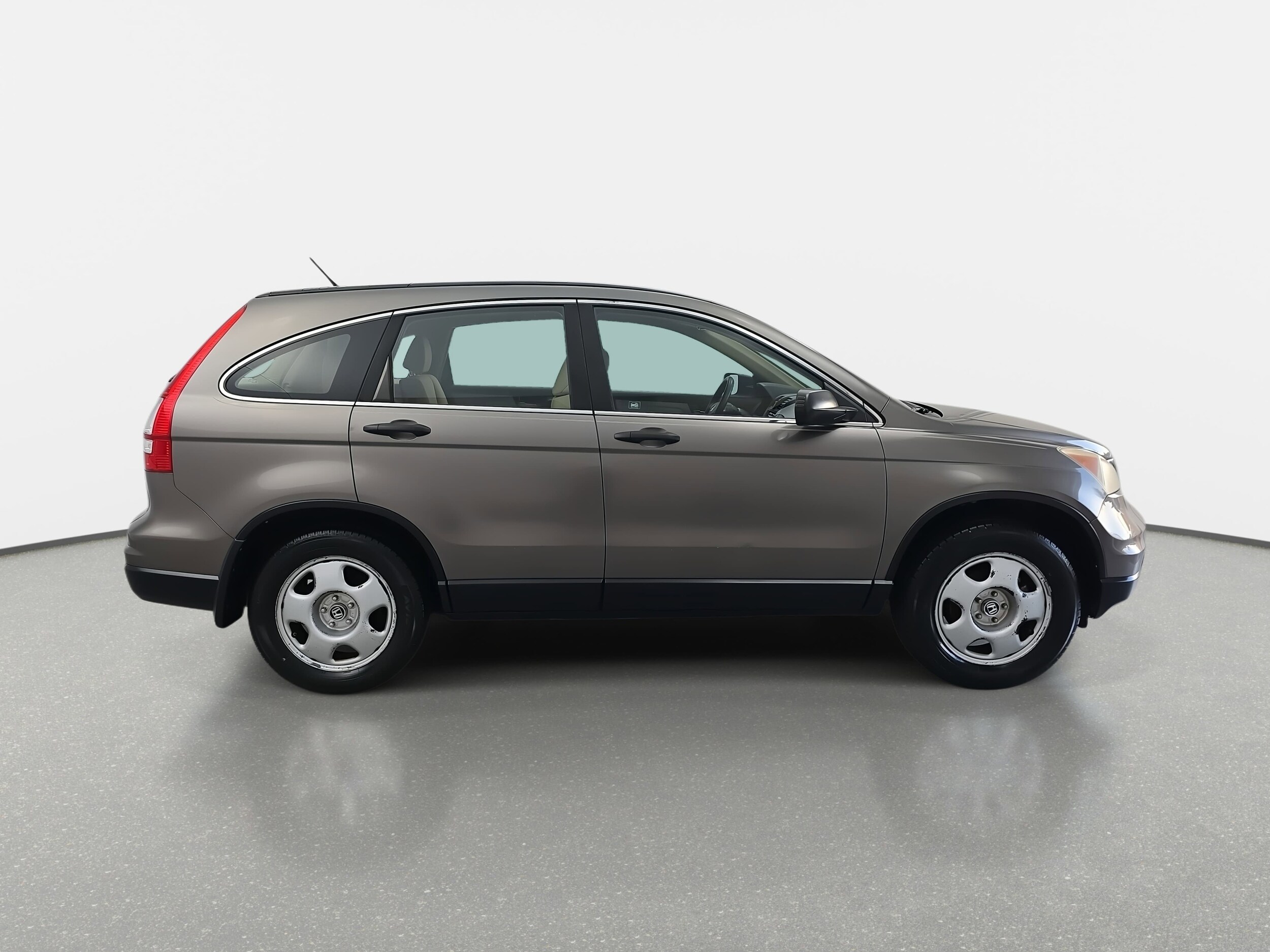 2010 Honda CR-V LX photo 2