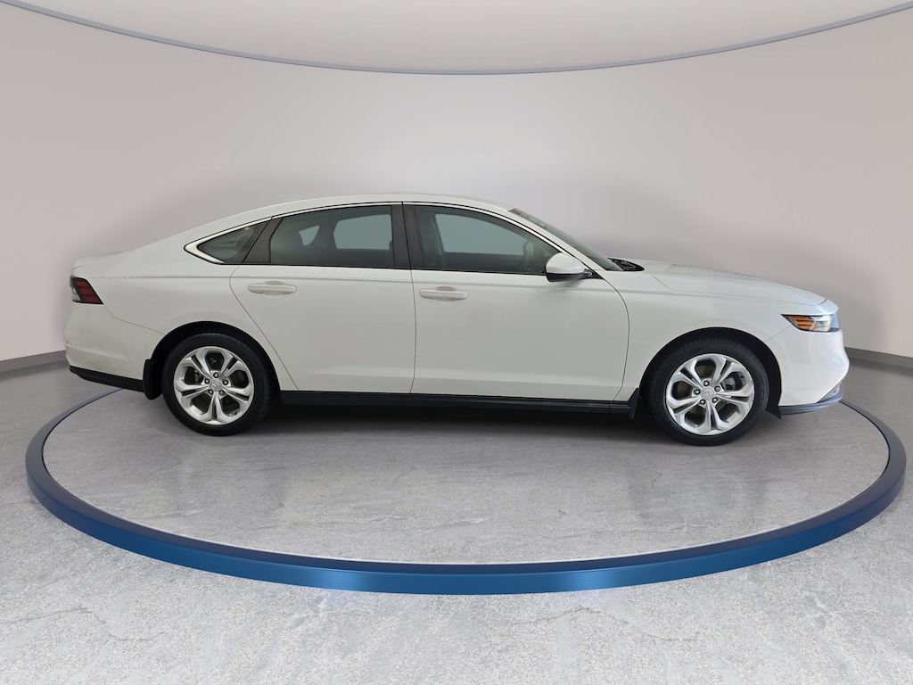 Used 2023 Honda Accord LX Sedan