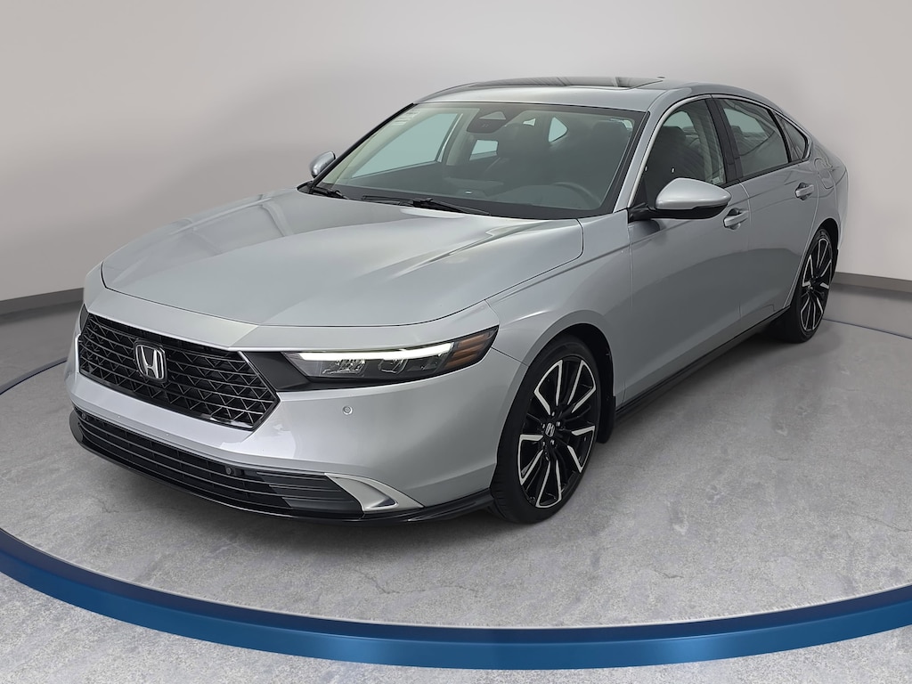 Used 2023 Honda Accord Hybrid Touring Sedan