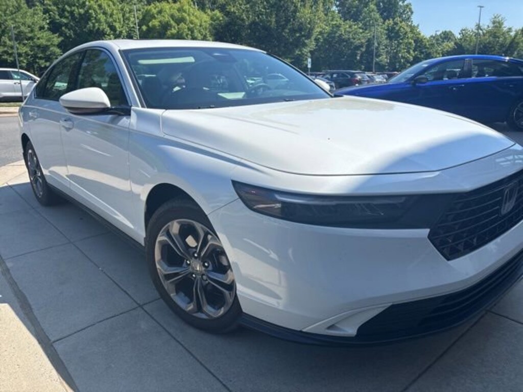 Used 2023 Honda Accord EX Sedan