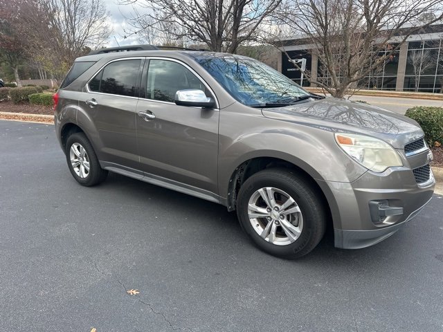 2011 Chevrolet Equinox photo 3