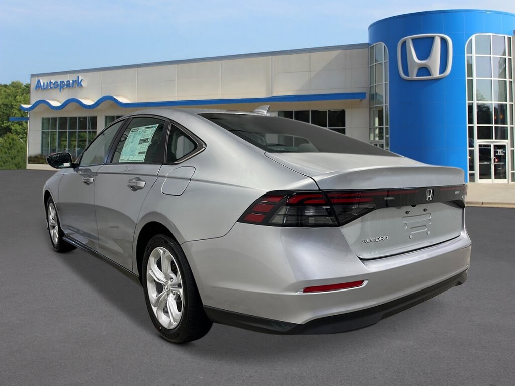 New 2025 Honda Accord LX Sedan