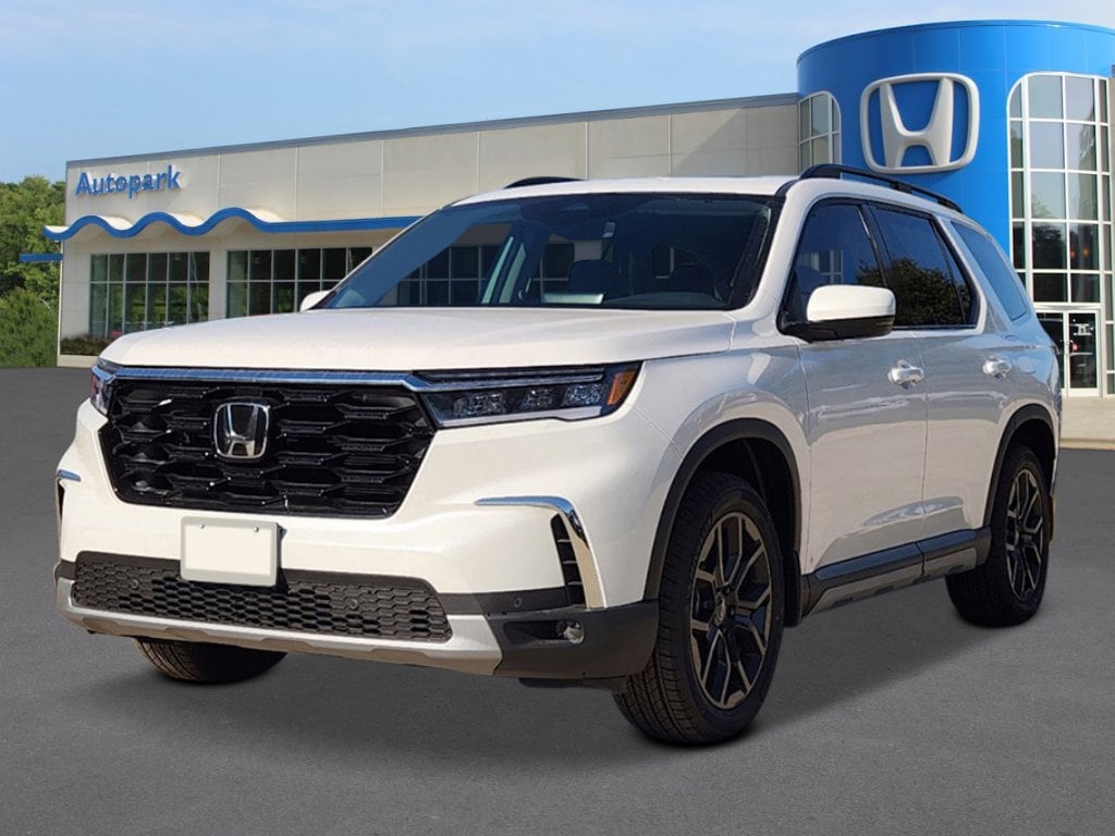 2025 Honda Pilot Touring's photo