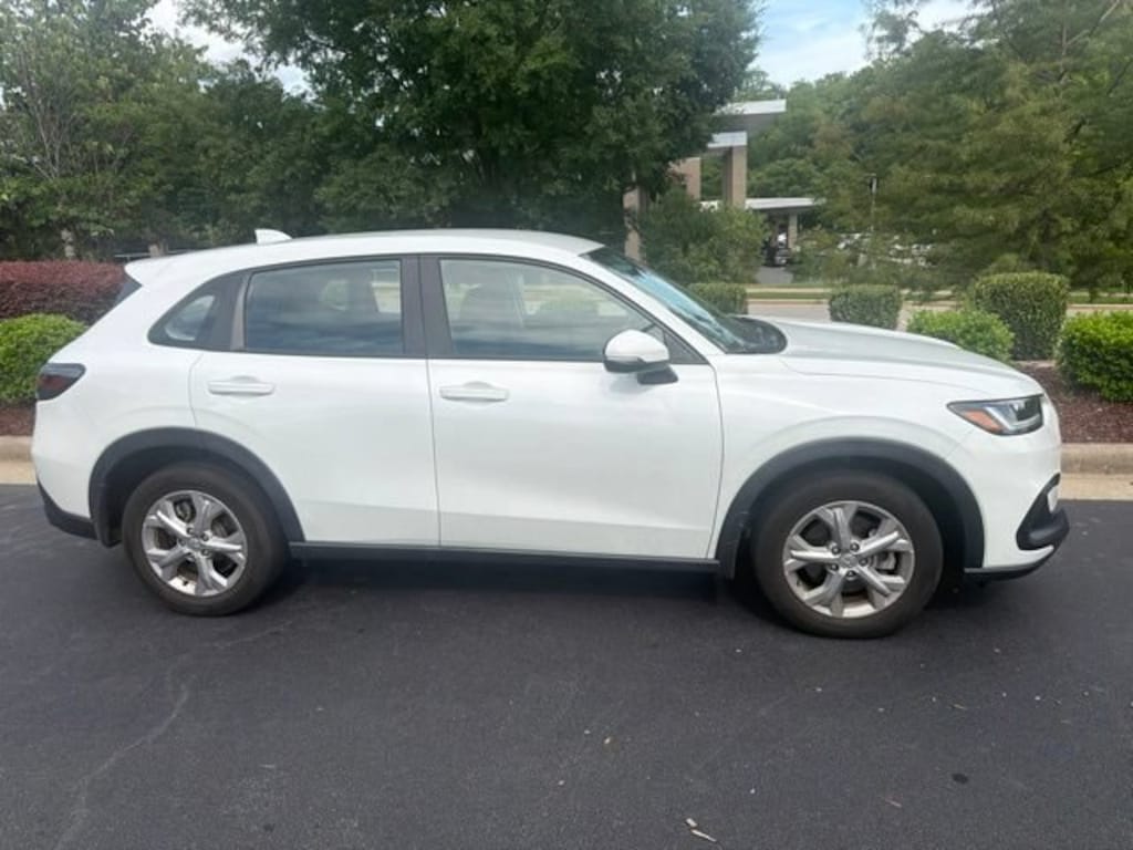 Used 2024 Honda HR-V LX SUV
