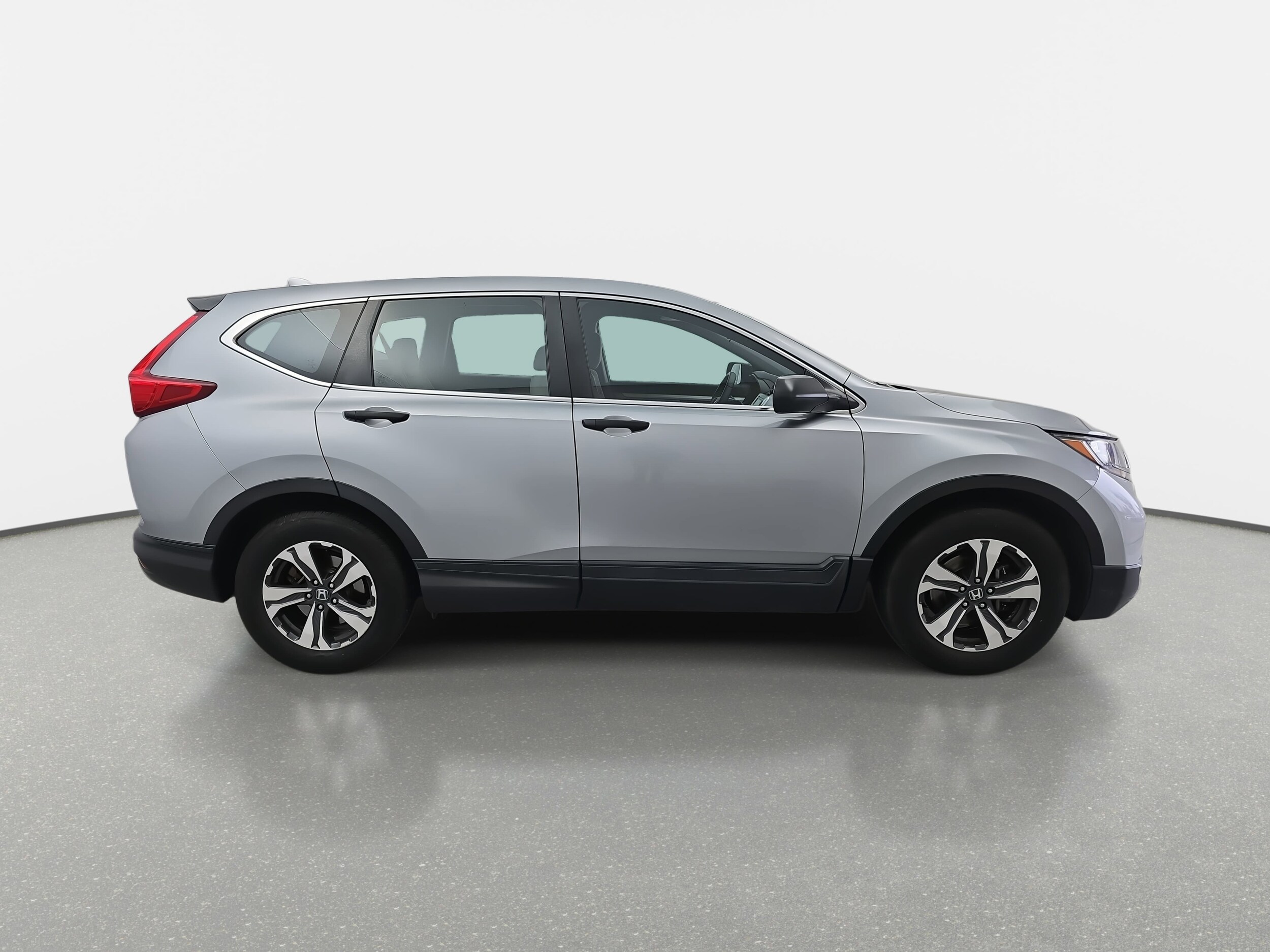 2018 Honda CR-V LX photo 4