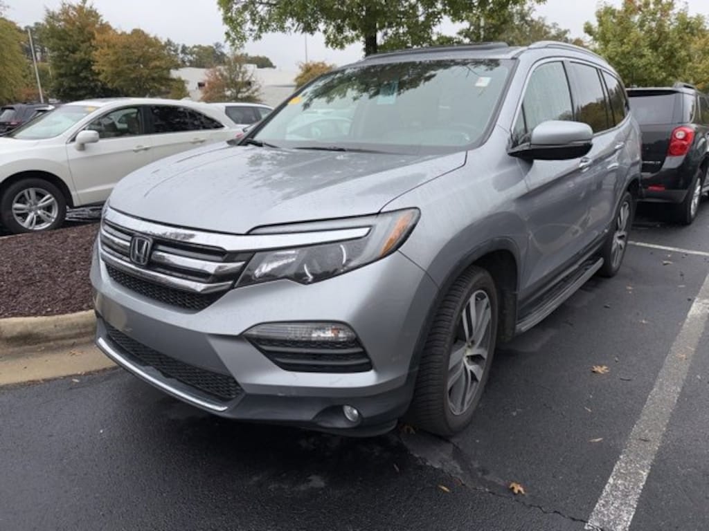 Used 2016 Honda Pilot Touring SUV