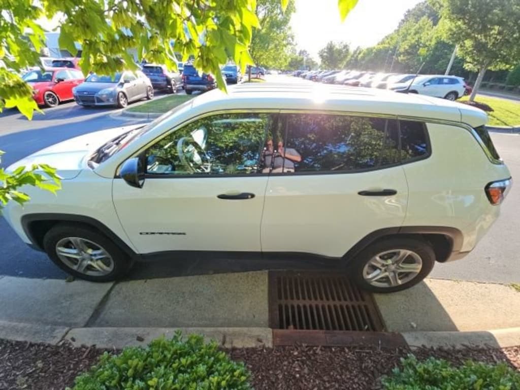 Used 2024 Jeep Compass Sport SUV