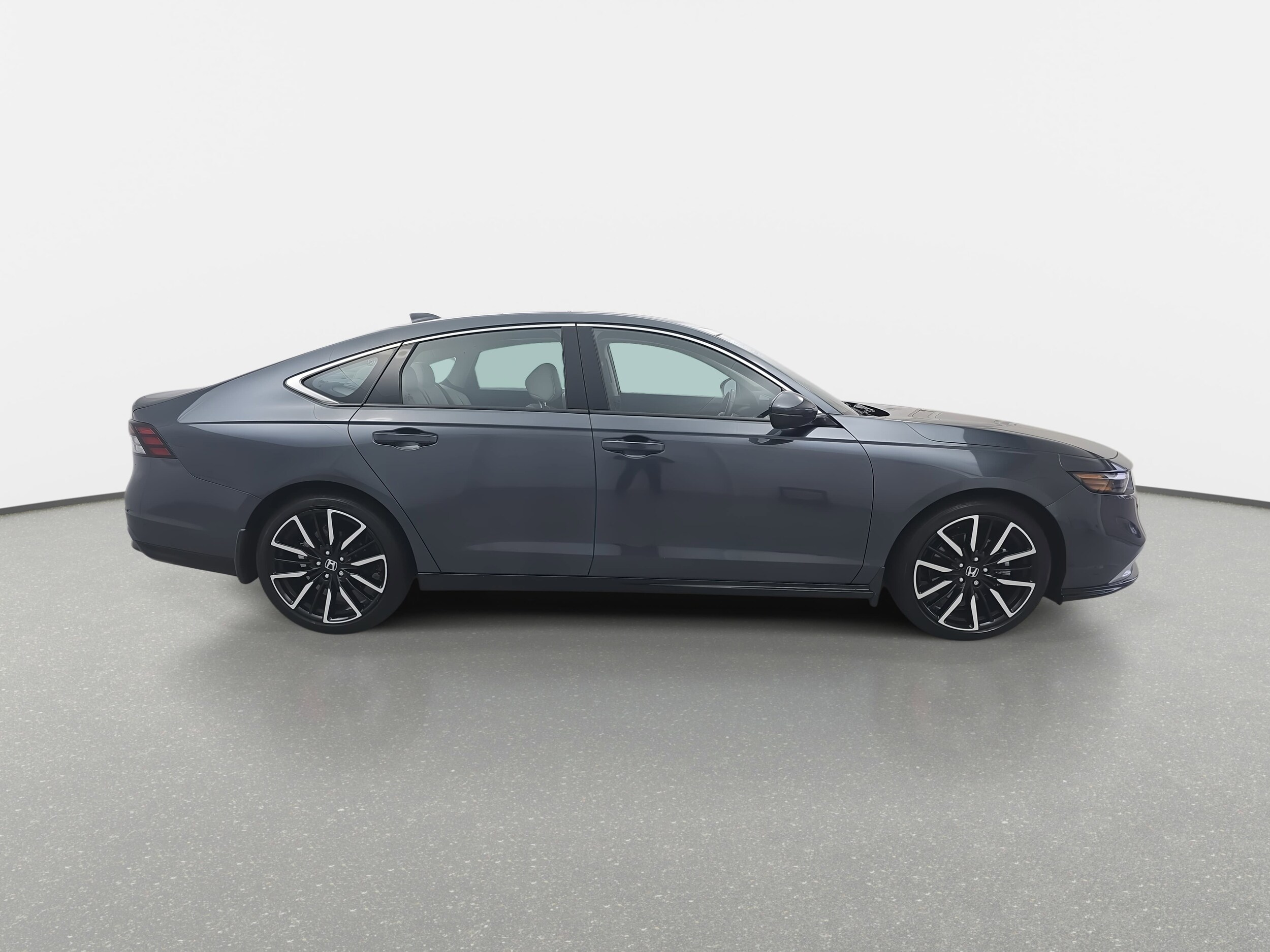 2024 Honda Accord Hybrid Touring photo 4