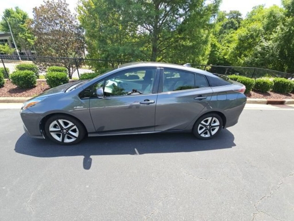 Used 2017 Toyota Prius Three Touring Hatchback