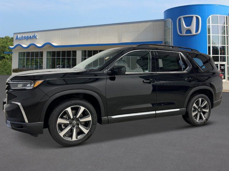 2025 Honda Pilot Touring photo 2