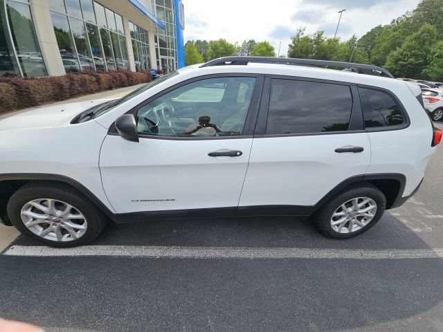 Used 2017 Jeep Cherokee Sport with VIN 1C4PJLAB7HW619393 for sale in Cary, NC