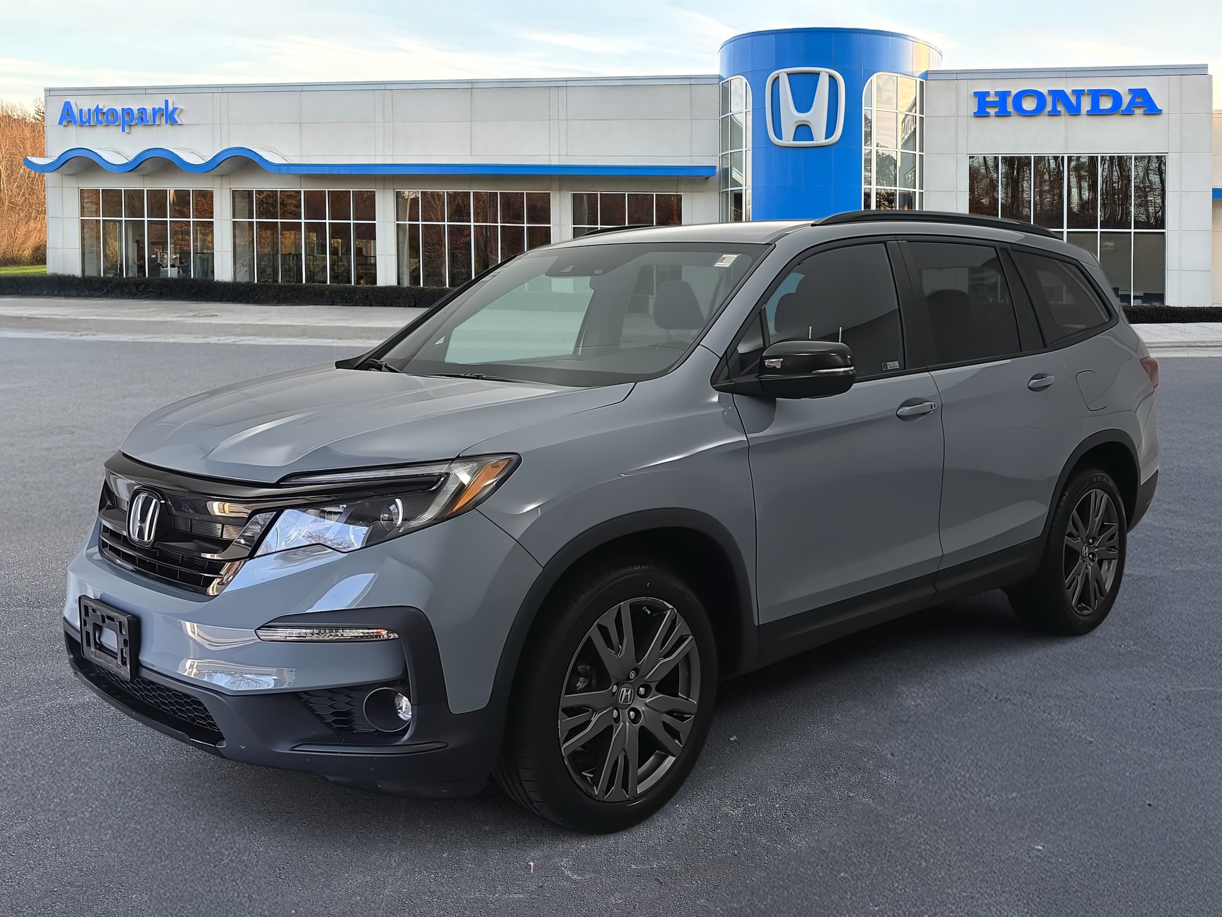2022 Honda Pilot Sport's photo