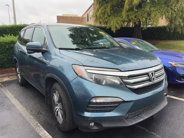 2016 Honda Pilot EX photo 3
